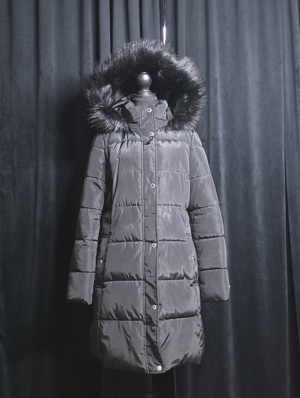 Tommy Hilfiger Black Long Puffer Faux Fur Hood M
